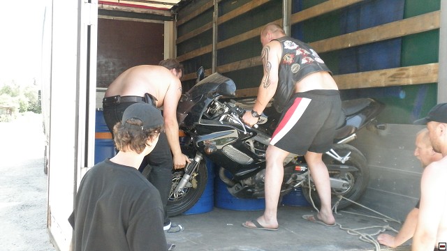 img00064.jpg