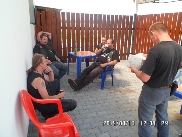 img00098.jpg