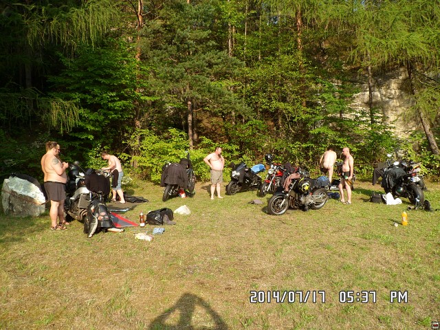 img00104.jpg