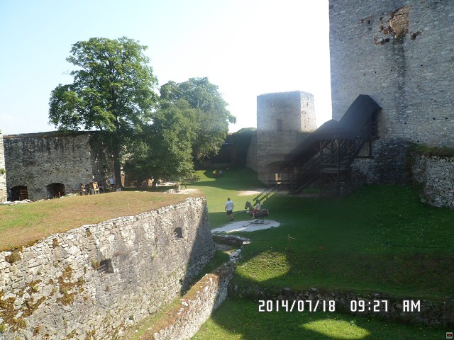 img00118.jpg