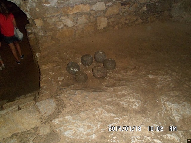 img00129.jpg