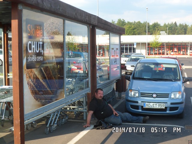 img00137.jpg
