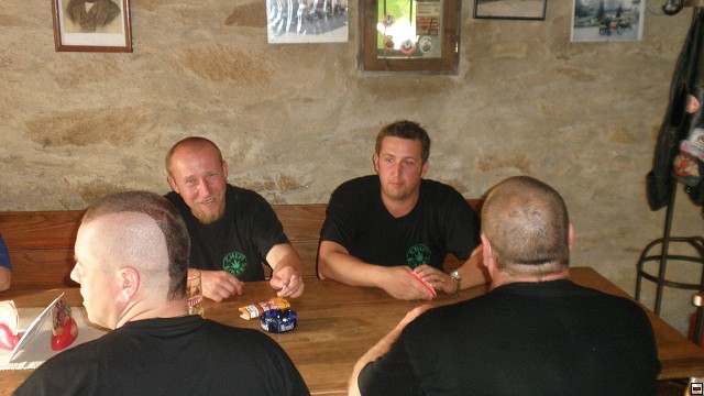 img00028.jpg