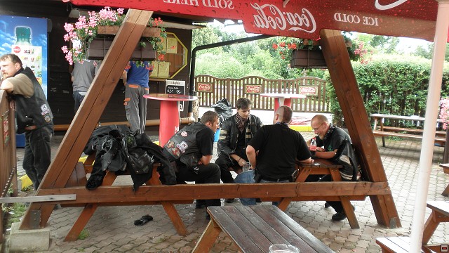 img00049.jpg