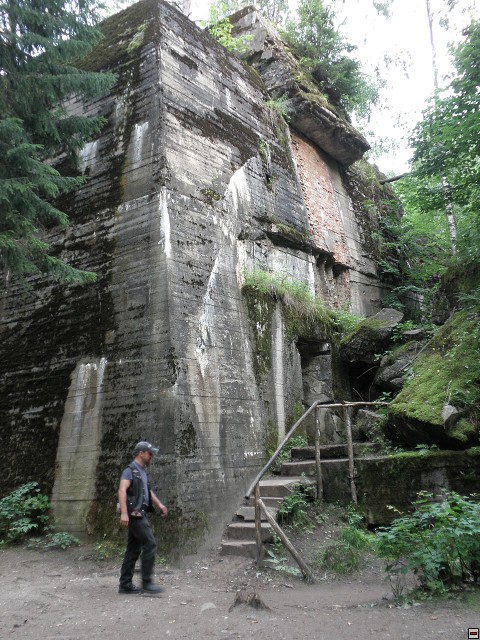 img00122.jpg