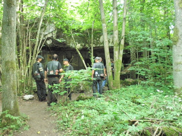 img00129.jpg