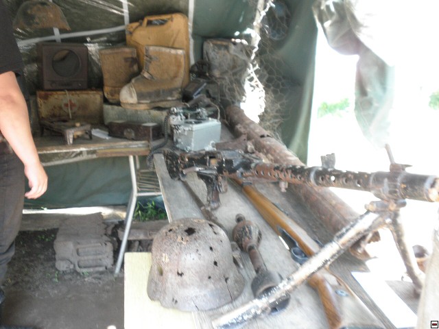 img00143.jpg