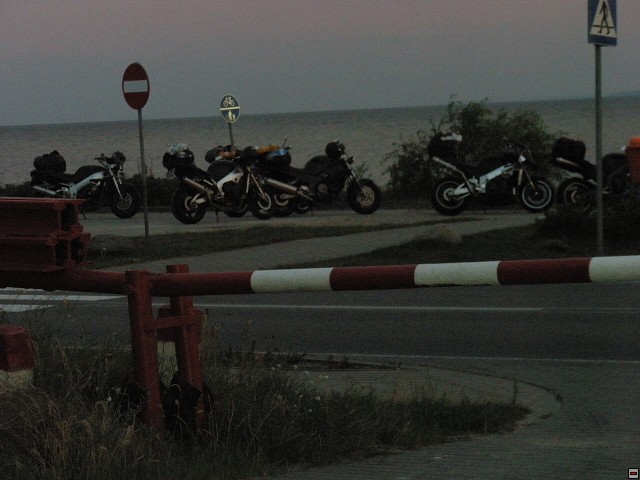 img00197.jpg