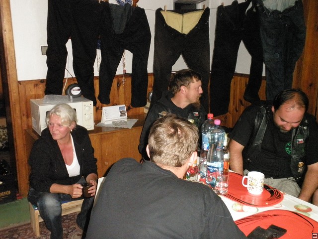 img00212.jpg