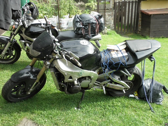 img00220.jpg