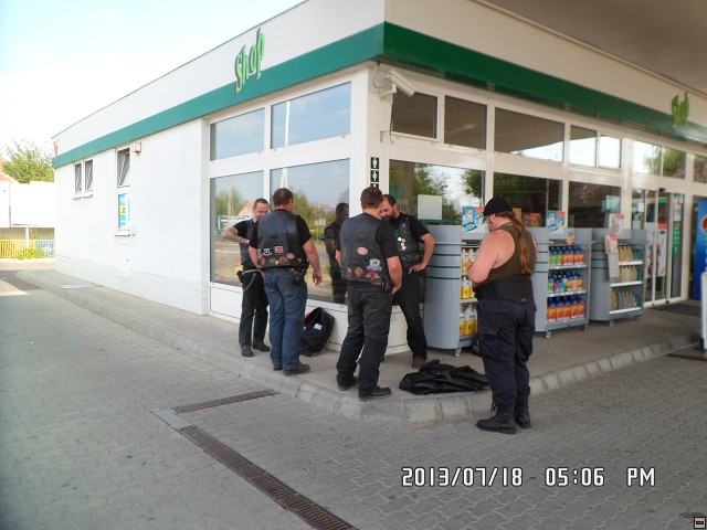 img00053.jpg