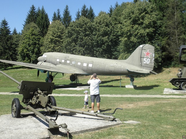 img00062.jpg
