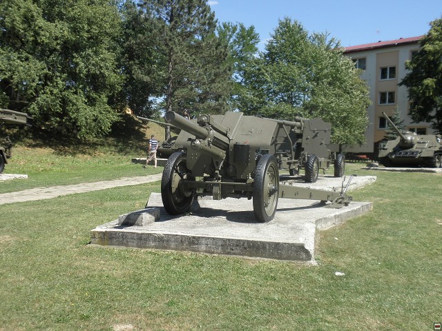 img00064.jpg