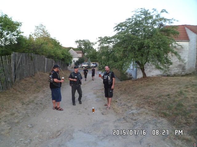 img00037.jpg