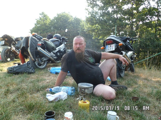 img00077.jpg