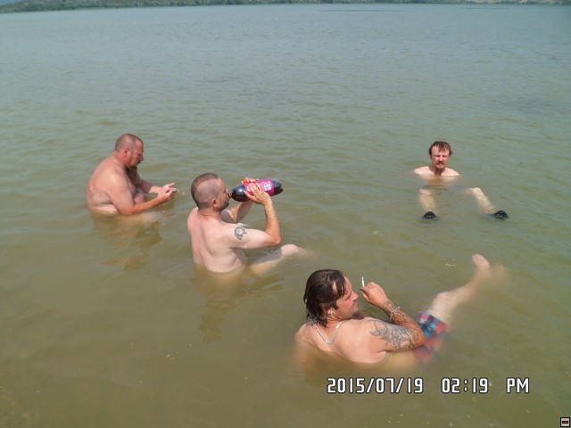img00107.jpg