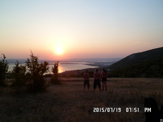 img00137.jpg