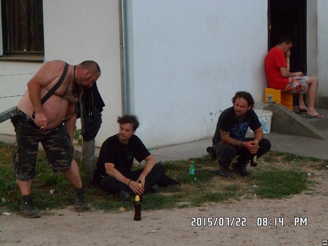 img00221.jpg