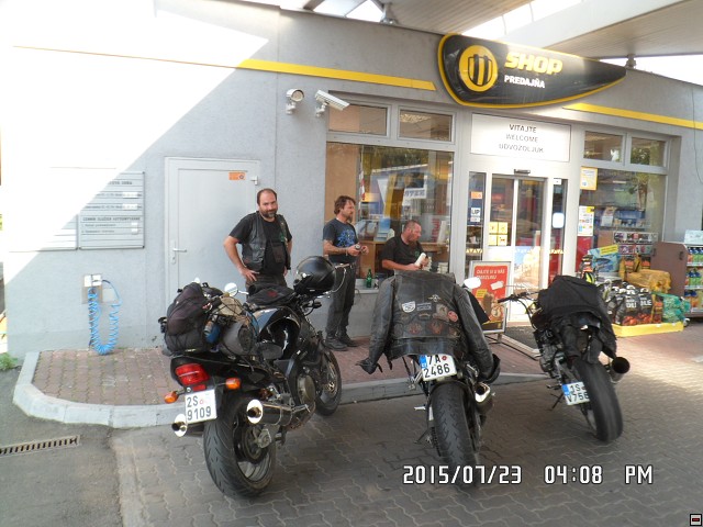 img00237.jpg