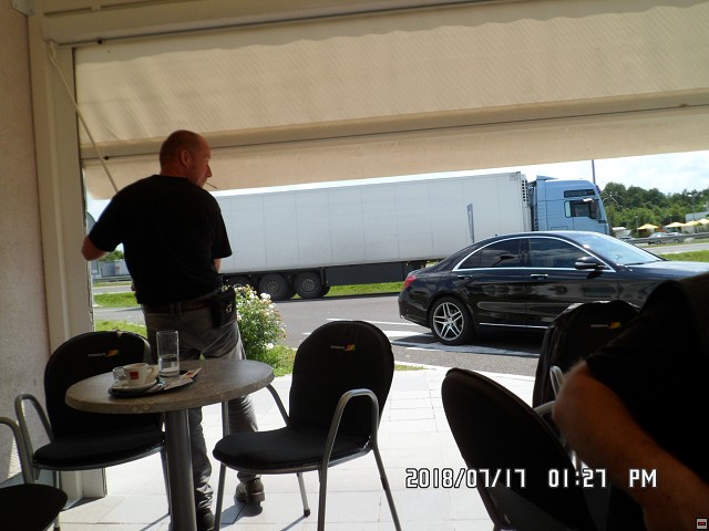 img00077.jpg