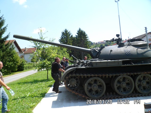 img00144.jpg
