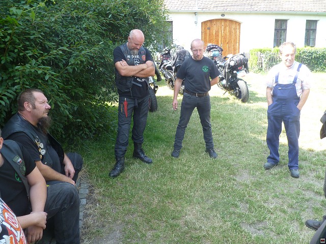 img00064.jpg