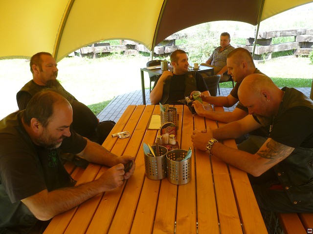 img00067.jpg
