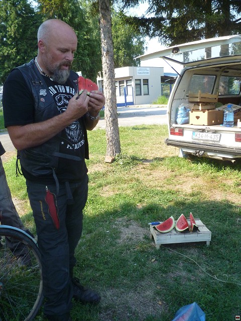 img00109.jpg