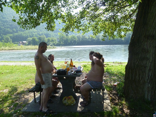 img00121.jpg