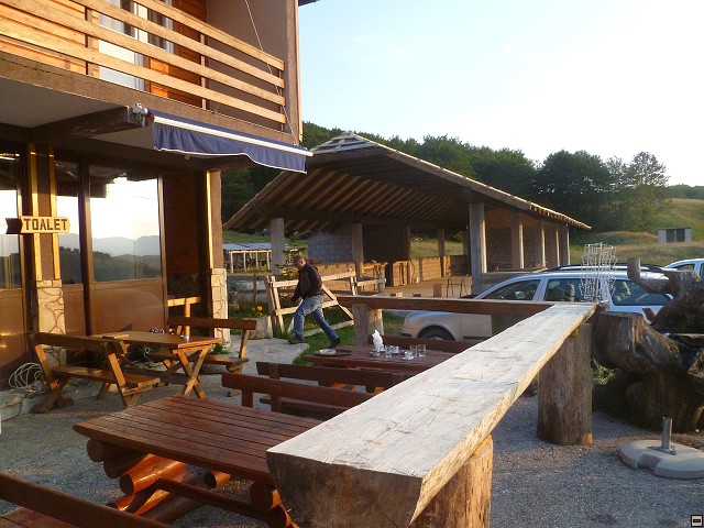 img00151.jpg