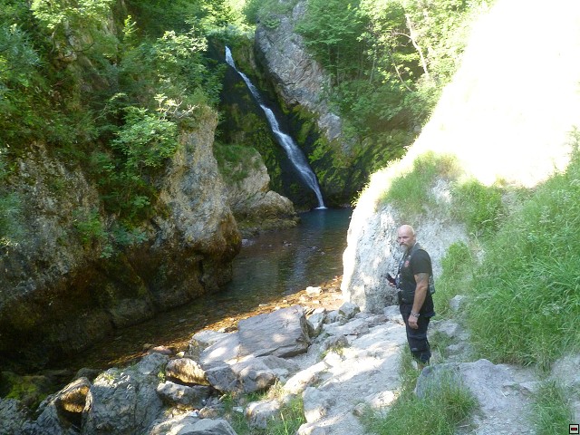 img00203.jpg