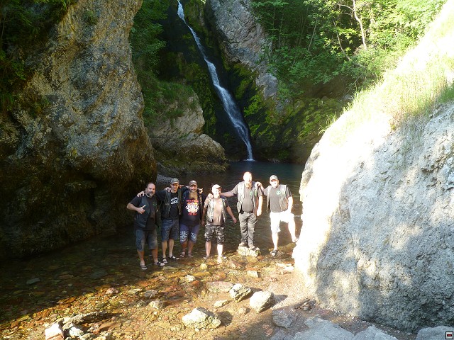 img00206.jpg