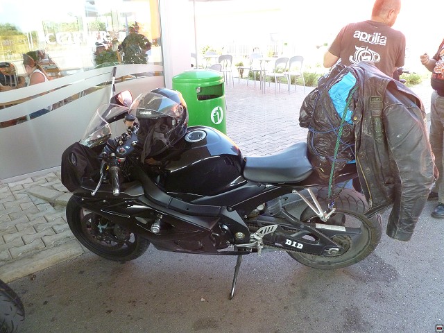 img00235.jpg
