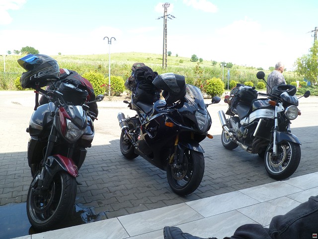 img00323.jpg