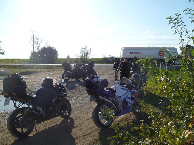 img00327.jpg