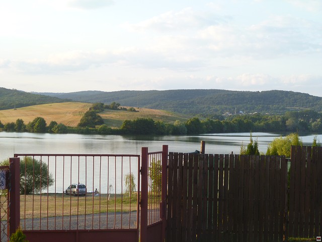 img00359.jpg