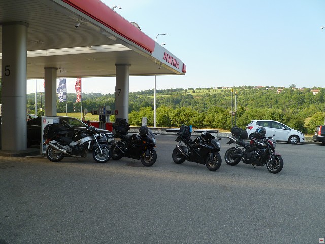img00388.jpg