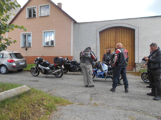 img00006.jpg