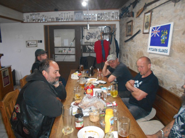 img00051.jpg
