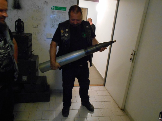 img00068.jpg