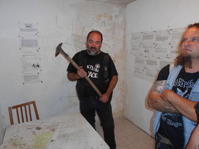 img00071.jpg
