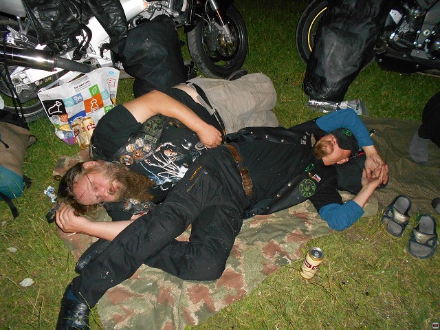 img00100.jpg