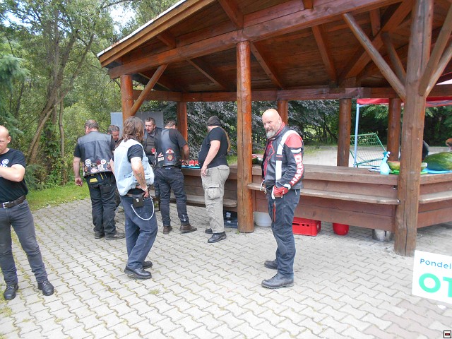 img00108.jpg