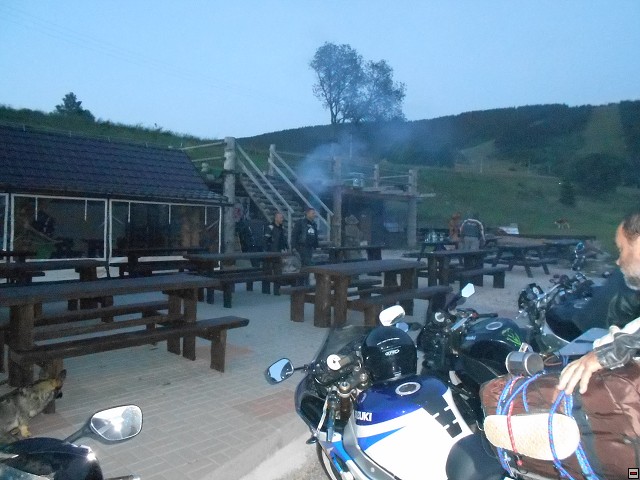 img00125.jpg