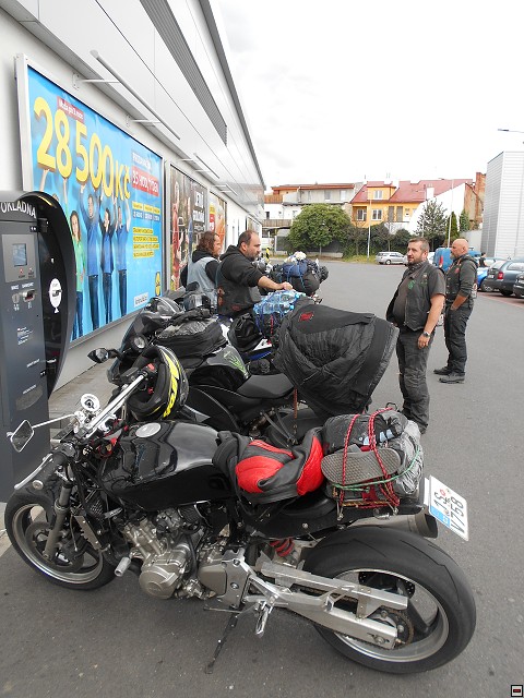 img00173.jpg