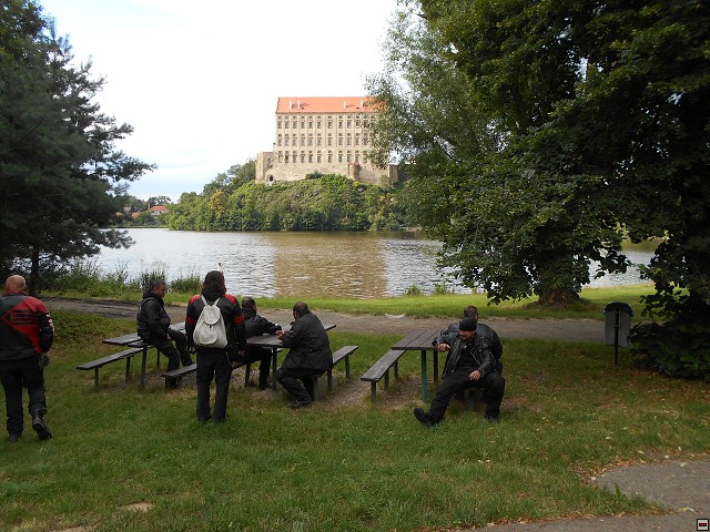 img00176.jpg