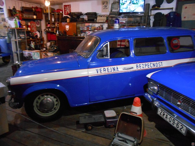 img00203.jpg