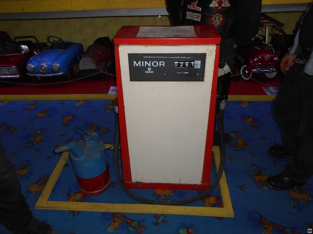img00212.jpg