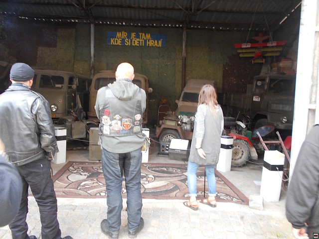 img00220.jpg