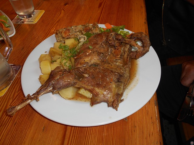 img00225.jpg